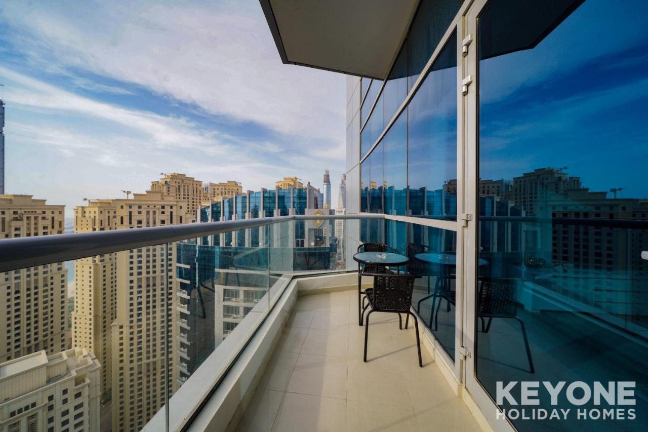 Апартаменти Chic Marina View Living In A Two Bedroom *